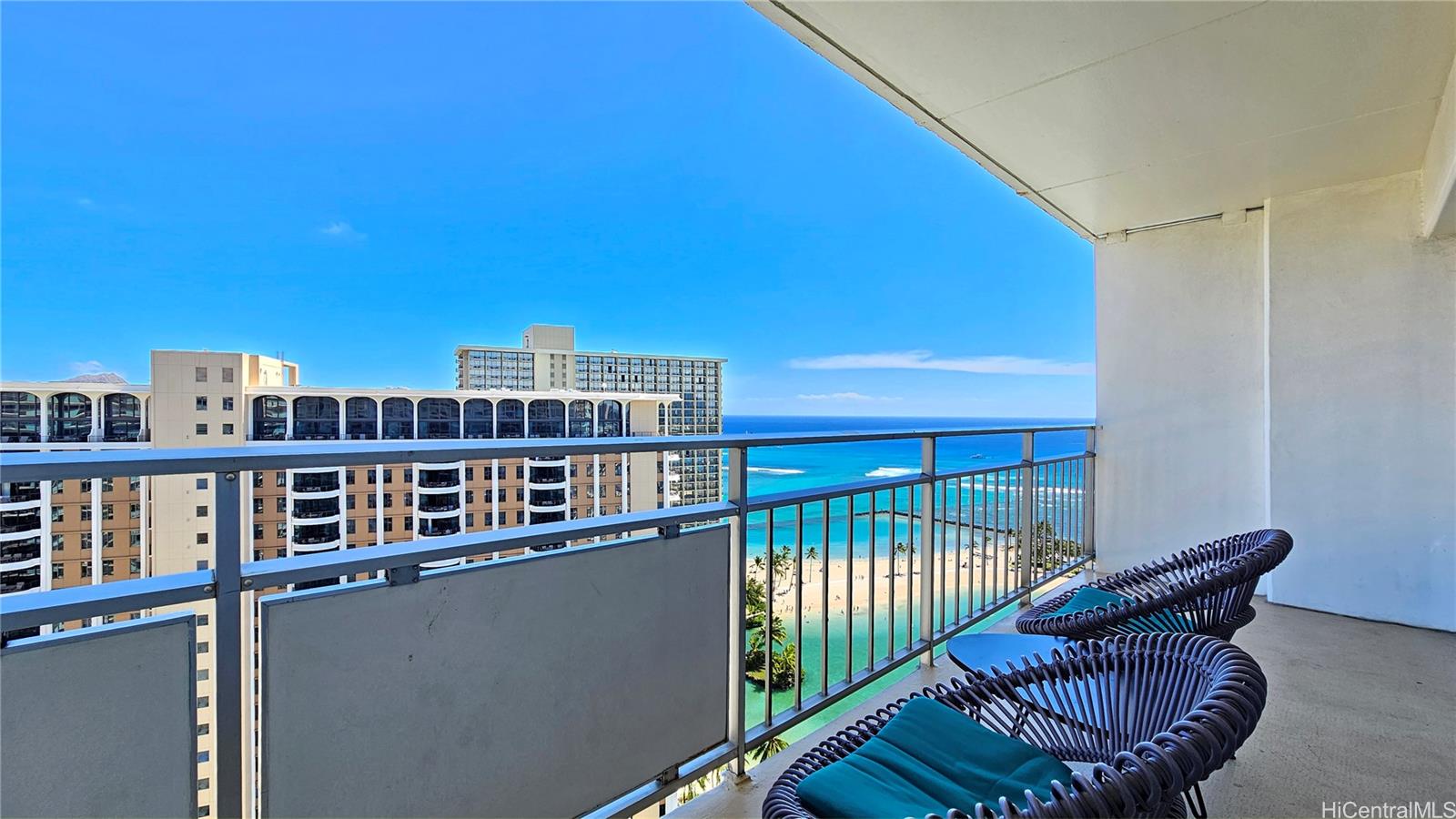 Ilikai Apt Bldg condo # 2440, Honolulu, Hawaii - photo 5 of 23