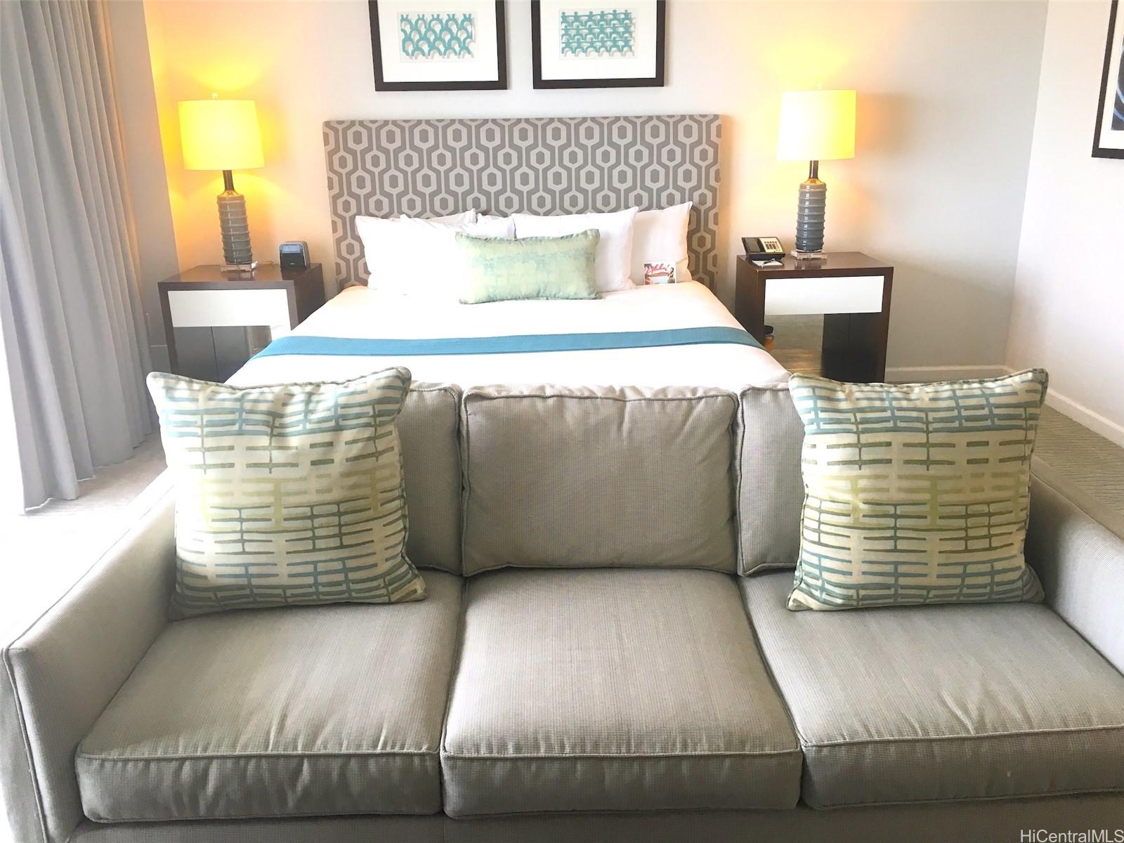 Ilikai Apt Bldg condo # 2522, Honolulu, Hawaii - photo 7 of 18