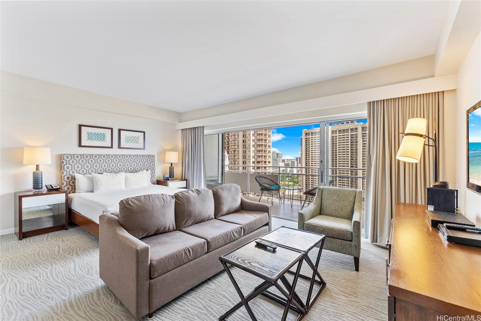 Ilikai Apt Bldg condo # 2532, Honolulu, Hawaii - photo 6 of 13