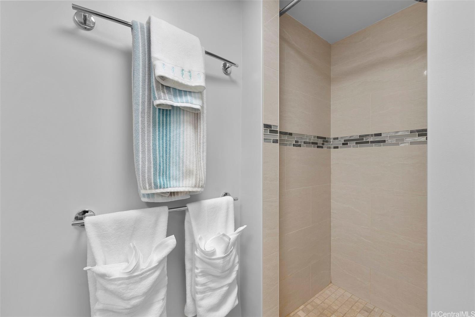 Ilikai Apt Bldg condo # 2611, Honolulu, Hawaii - photo 11 of 19