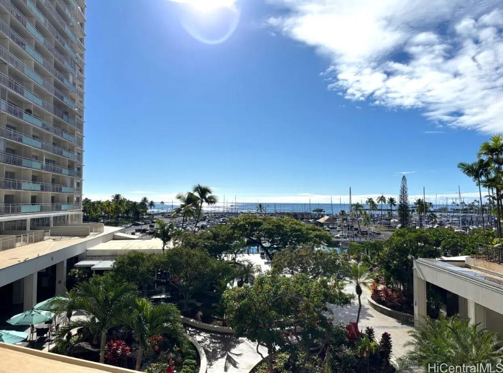 Ilikai Apt Bldg condo # 308, Honolulu, Hawaii - photo 11 of 19