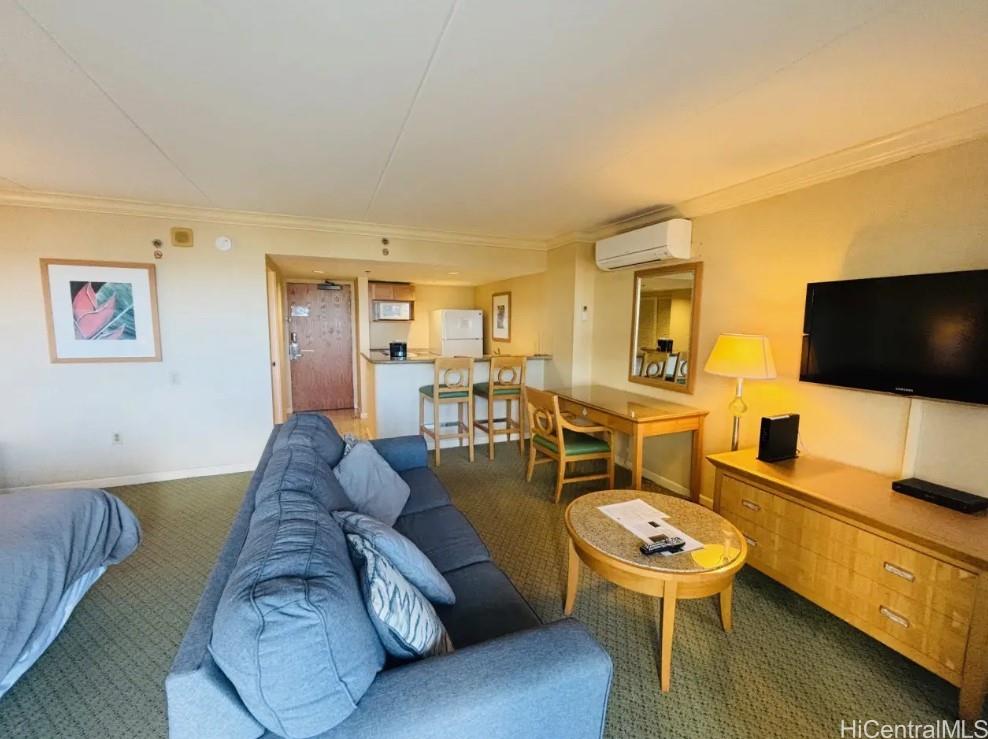 Ilikai Apt Bldg condo # 308, Honolulu, Hawaii - photo 5 of 19