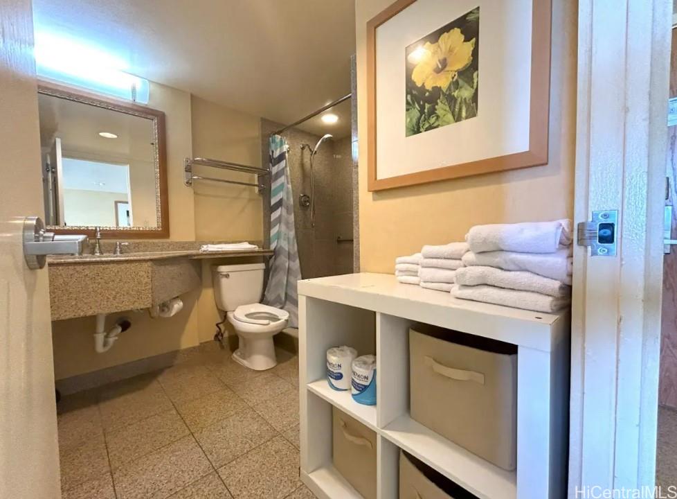 Ilikai Apt Bldg condo # 308, Honolulu, Hawaii - photo 7 of 19