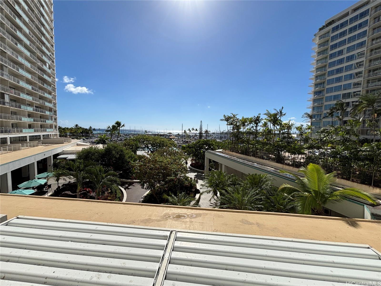 Ilikai Apt Bldg condo # 308, Honolulu, Hawaii - photo 12 of 22