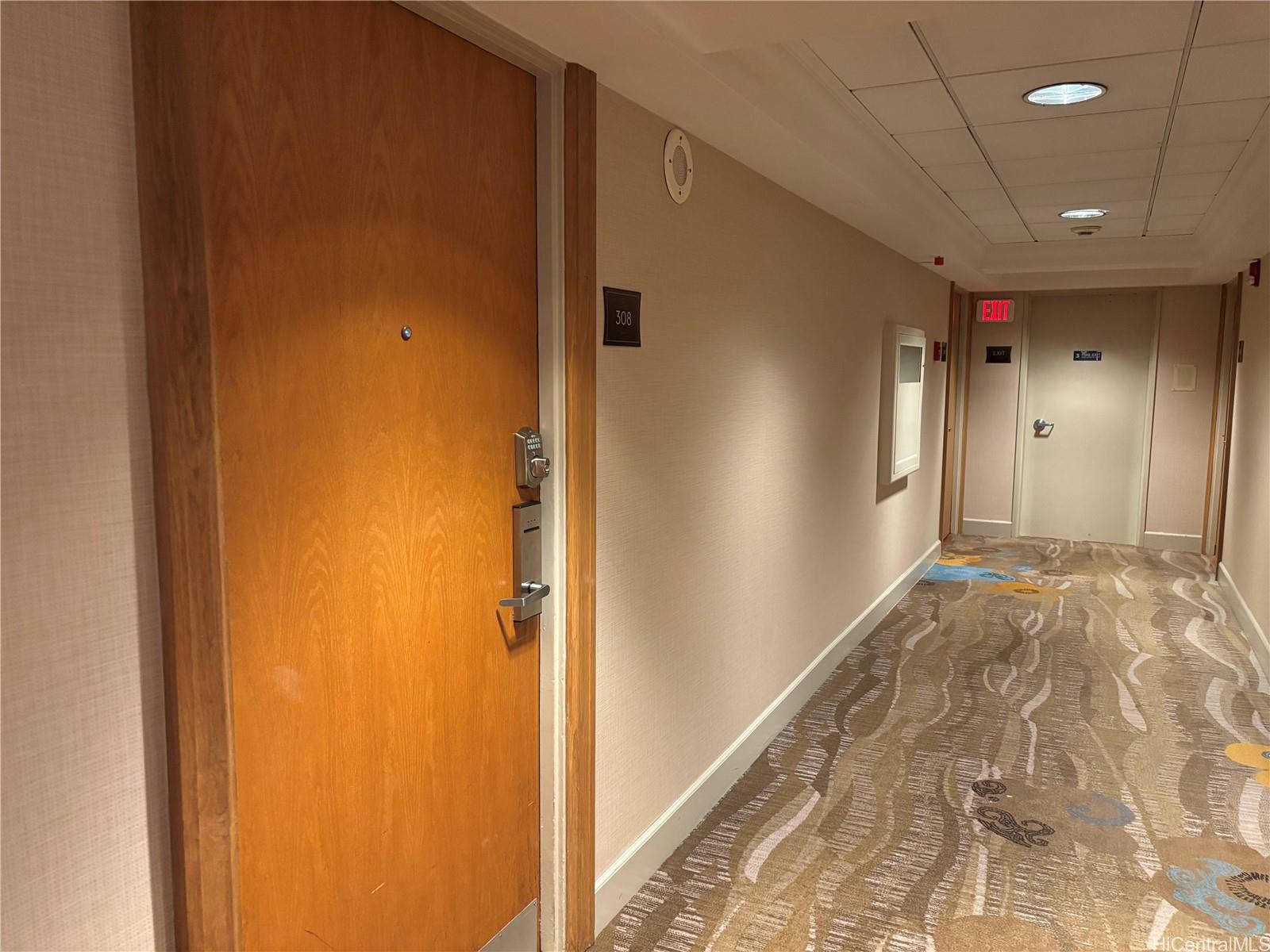 Ilikai Apt Bldg condo # 308, Honolulu, Hawaii - photo 13 of 22