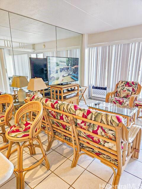 Ilikai Apt Bldg condo # 405, Honolulu, Hawaii - photo 6 of 16