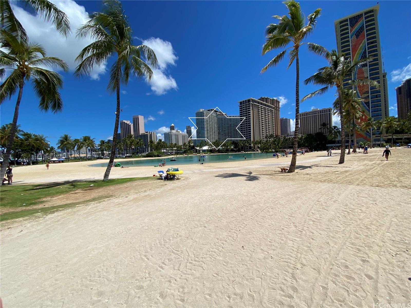 Ilikai Apt Bldg condo # 407, Honolulu, Hawaii - photo 14 of 14