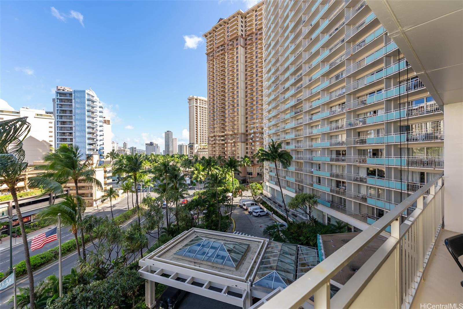 Ilikai Apt Bldg condo # 507, Honolulu, Hawaii - photo 10 of 16