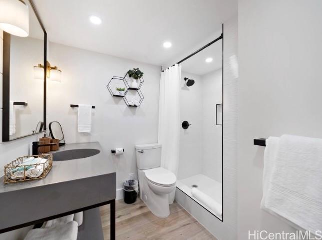 Ilikai Apt Bldg condo # 601, Honolulu, Hawaii - photo 16 of 25