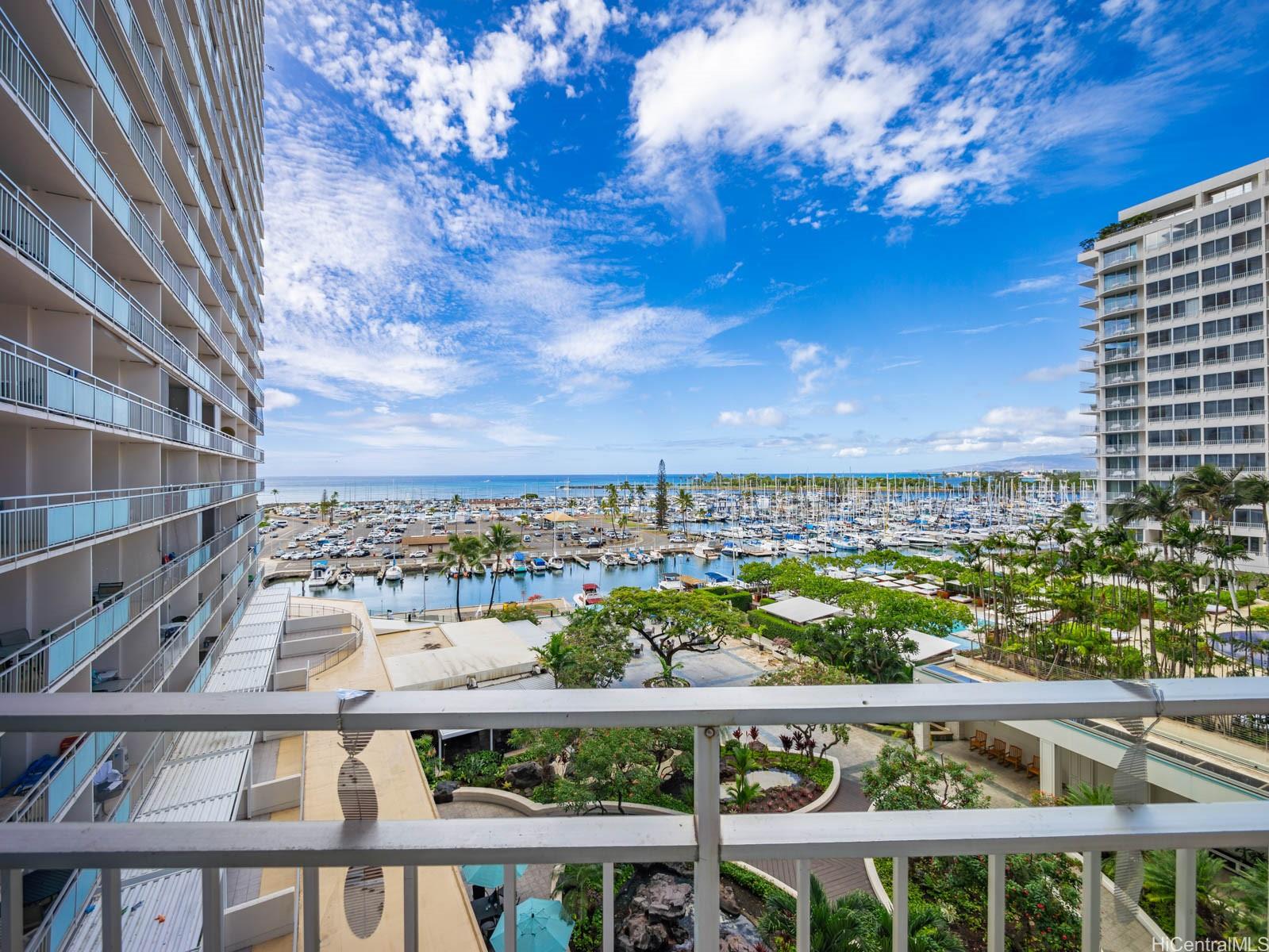 Ilikai Apt Bldg condo # 602, Honolulu, Hawaii - photo 23 of 25