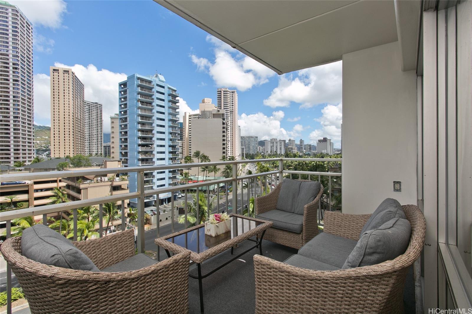 Ilikai Apt Bldg condo # 625, Honolulu, Hawaii - photo 12 of 25