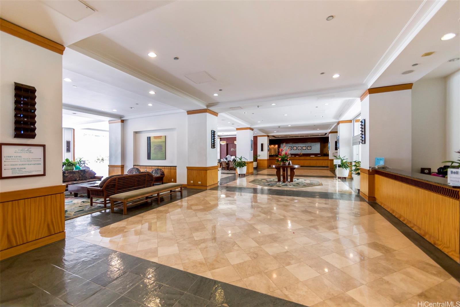 Ilikai Apt Bldg condo # 629, Honolulu, Hawaii - photo 18 of 20