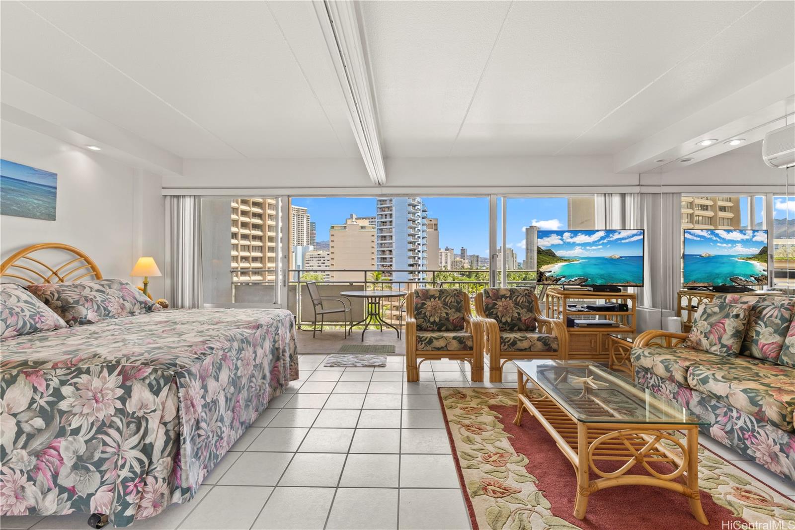 Ilikai Apt Bldg condo # 707, Honolulu, Hawaii - photo 6 of 21