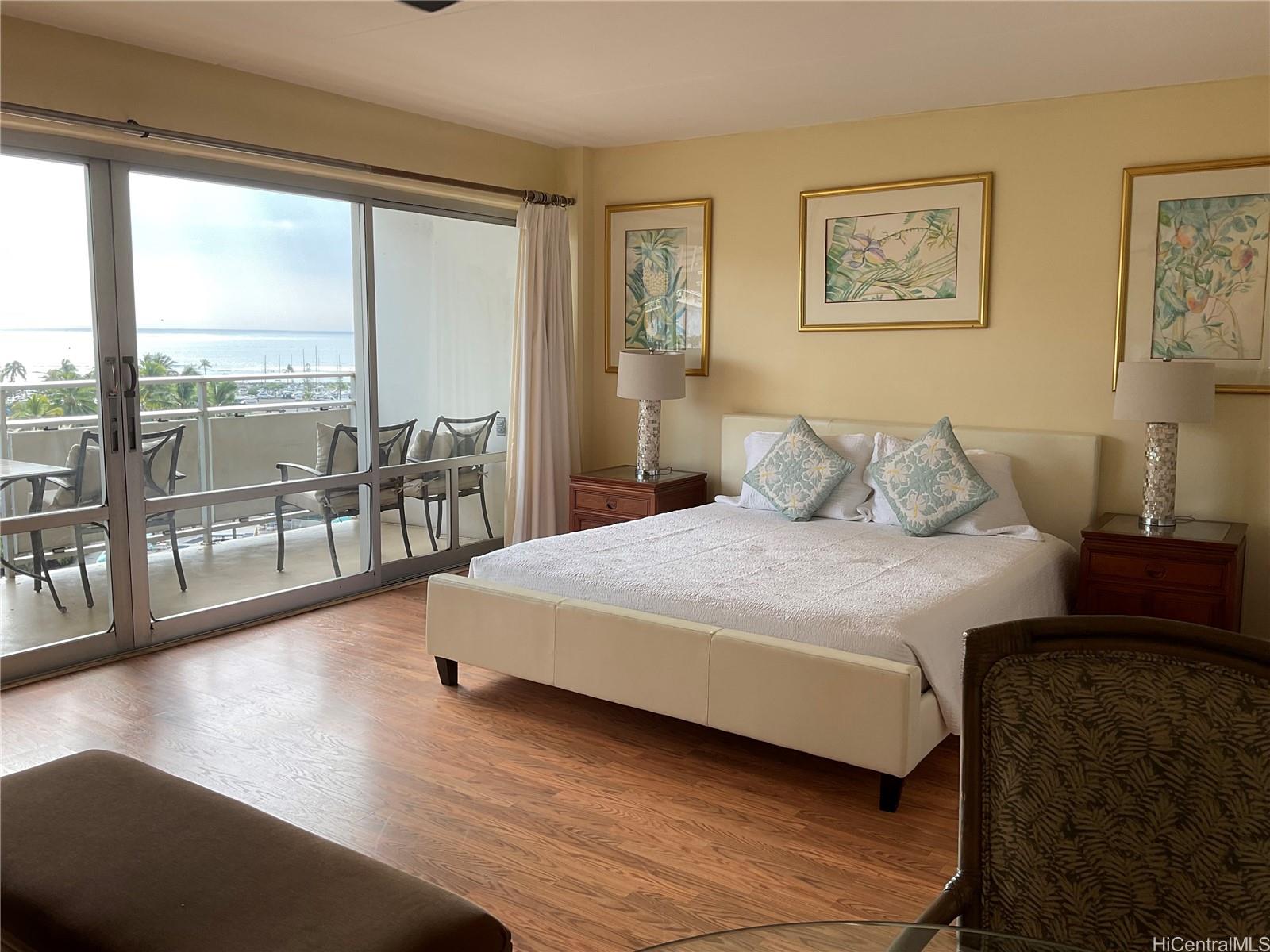 Ilikai Apt Bldg condo # 718, Honolulu, Hawaii - photo 3 of 25