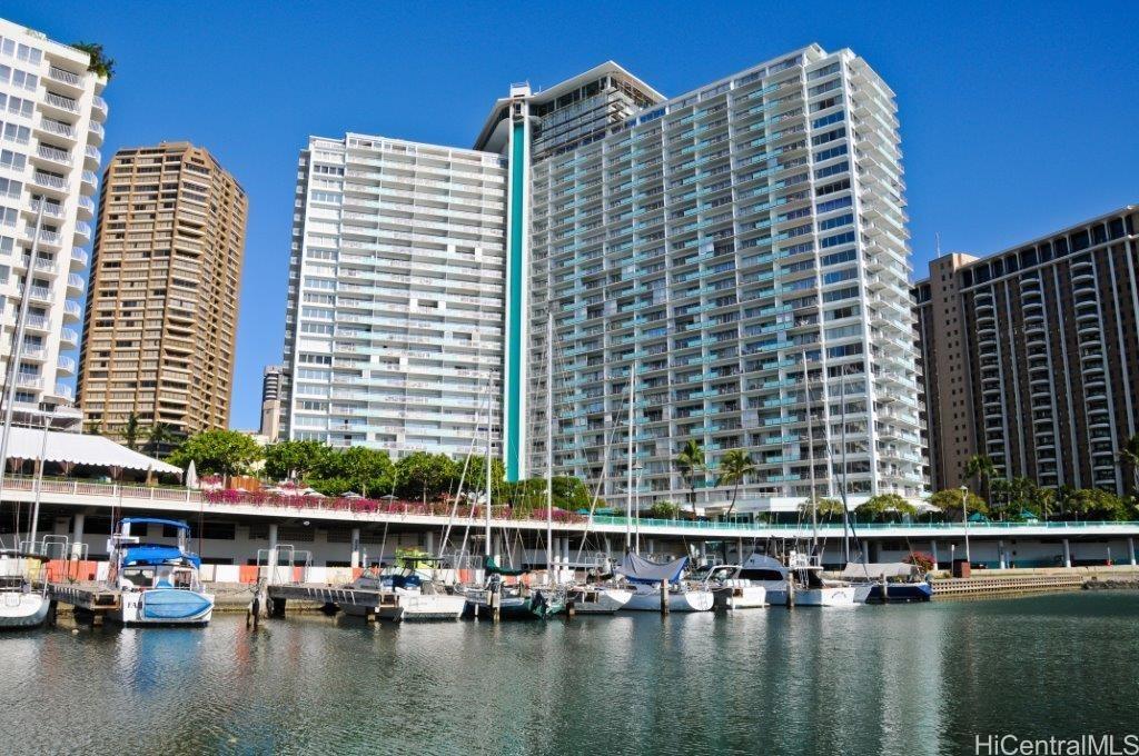 Ilikai Apt Bldg condo # 718, Honolulu, Hawaii - photo 25 of 25