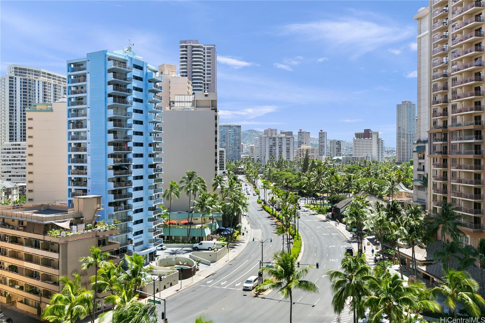 Ilikai Apt Bldg condo # 817, Honolulu, Hawaii - photo 2 of 13