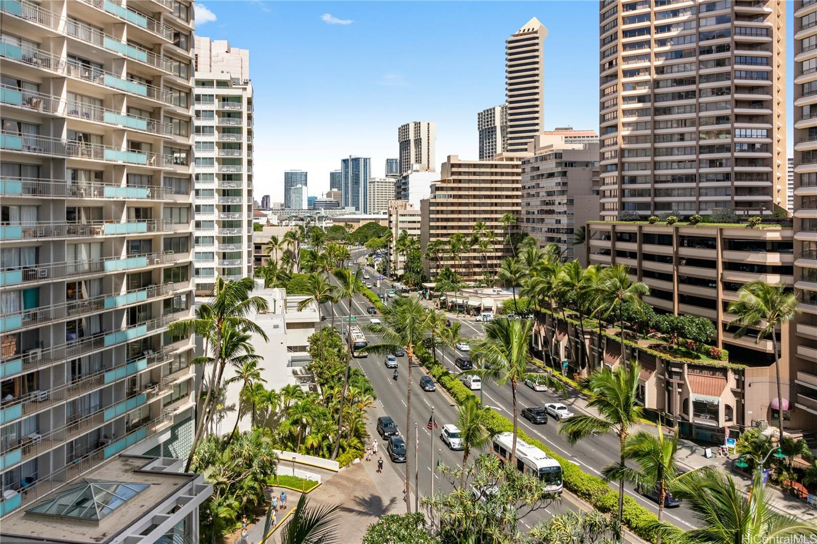 Ilikai Apt Bldg condo # 821, Honolulu, Hawaii - photo 11 of 11