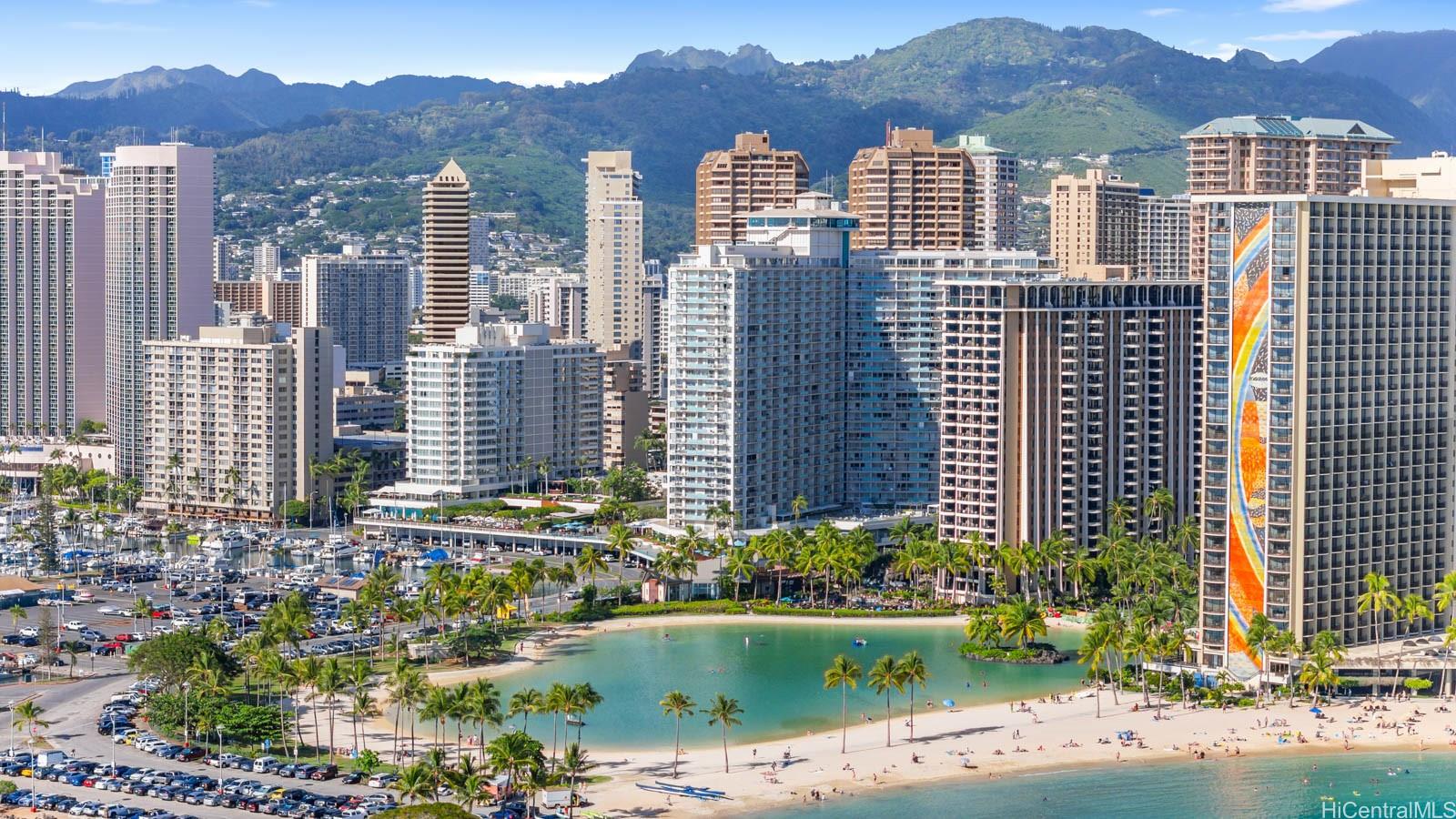 Ilikai Apt Bldg condo # 901, Honolulu, Hawaii - photo 11 of 15