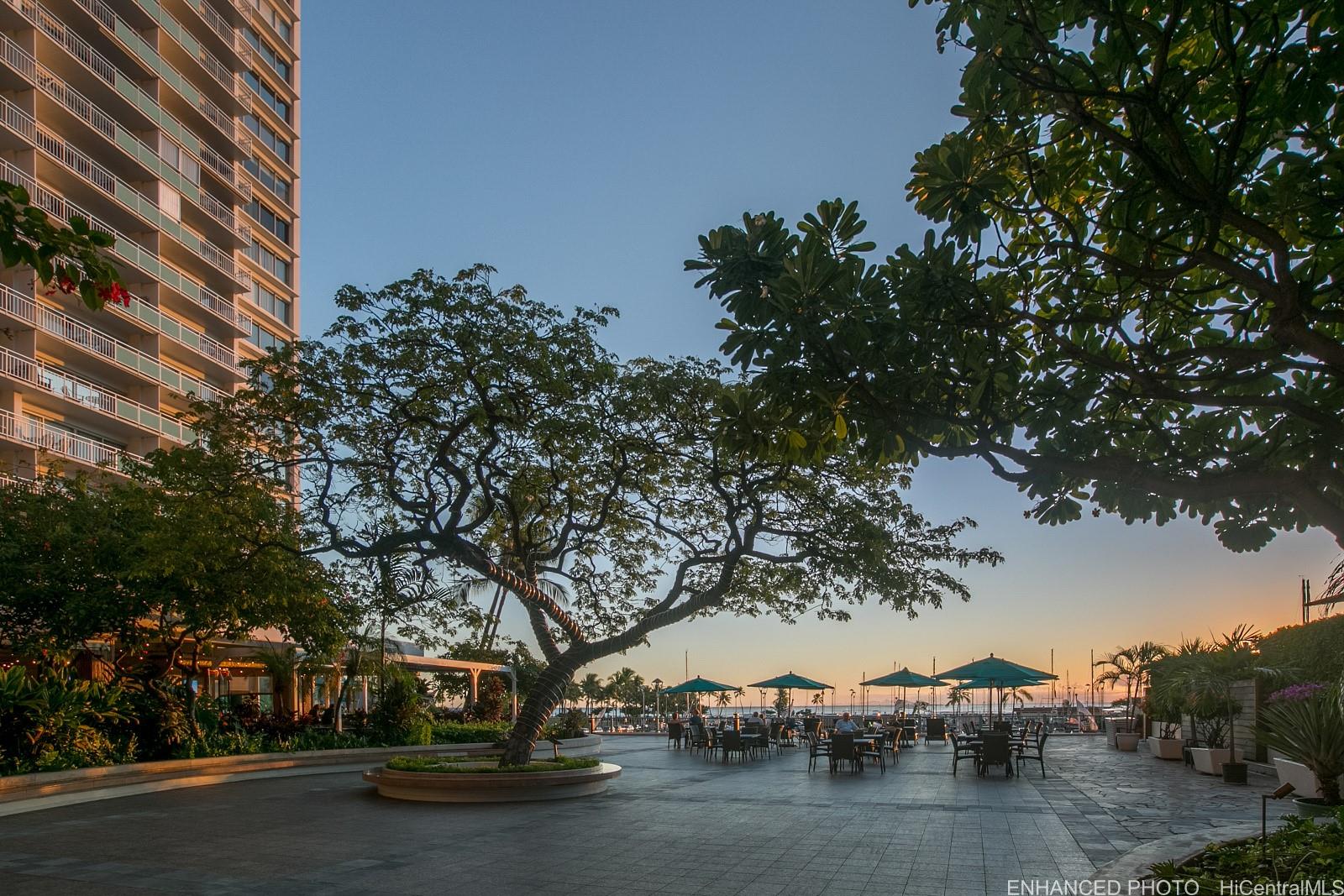 Ilikai Apt Bldg condo # 911, Honolulu, Hawaii - photo 18 of 20