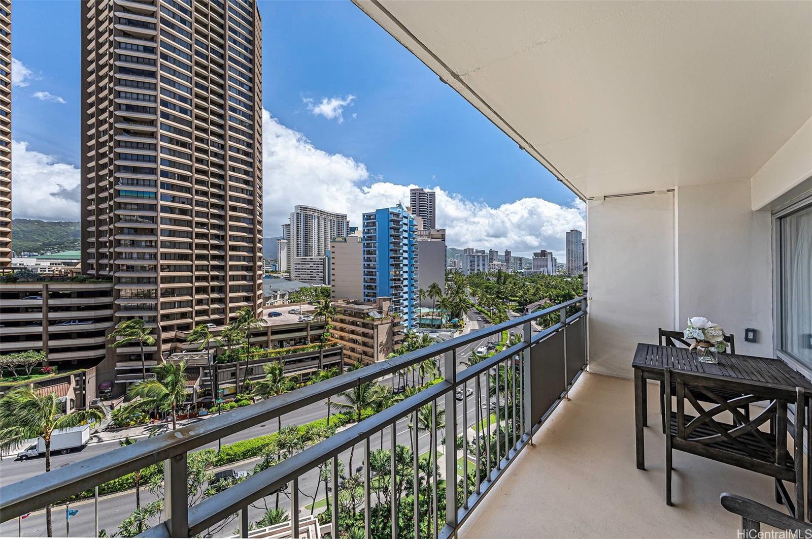 Ilikai Apt Bldg condo # 911, Honolulu, Hawaii - photo 9 of 20