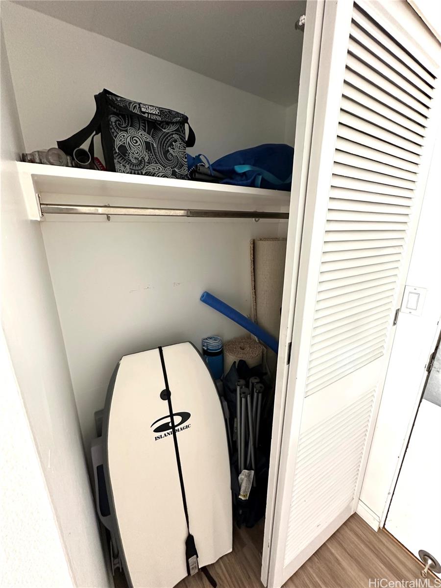 Ilikai Apt Bldg condo # 923, Honolulu, Hawaii - photo 21 of 25