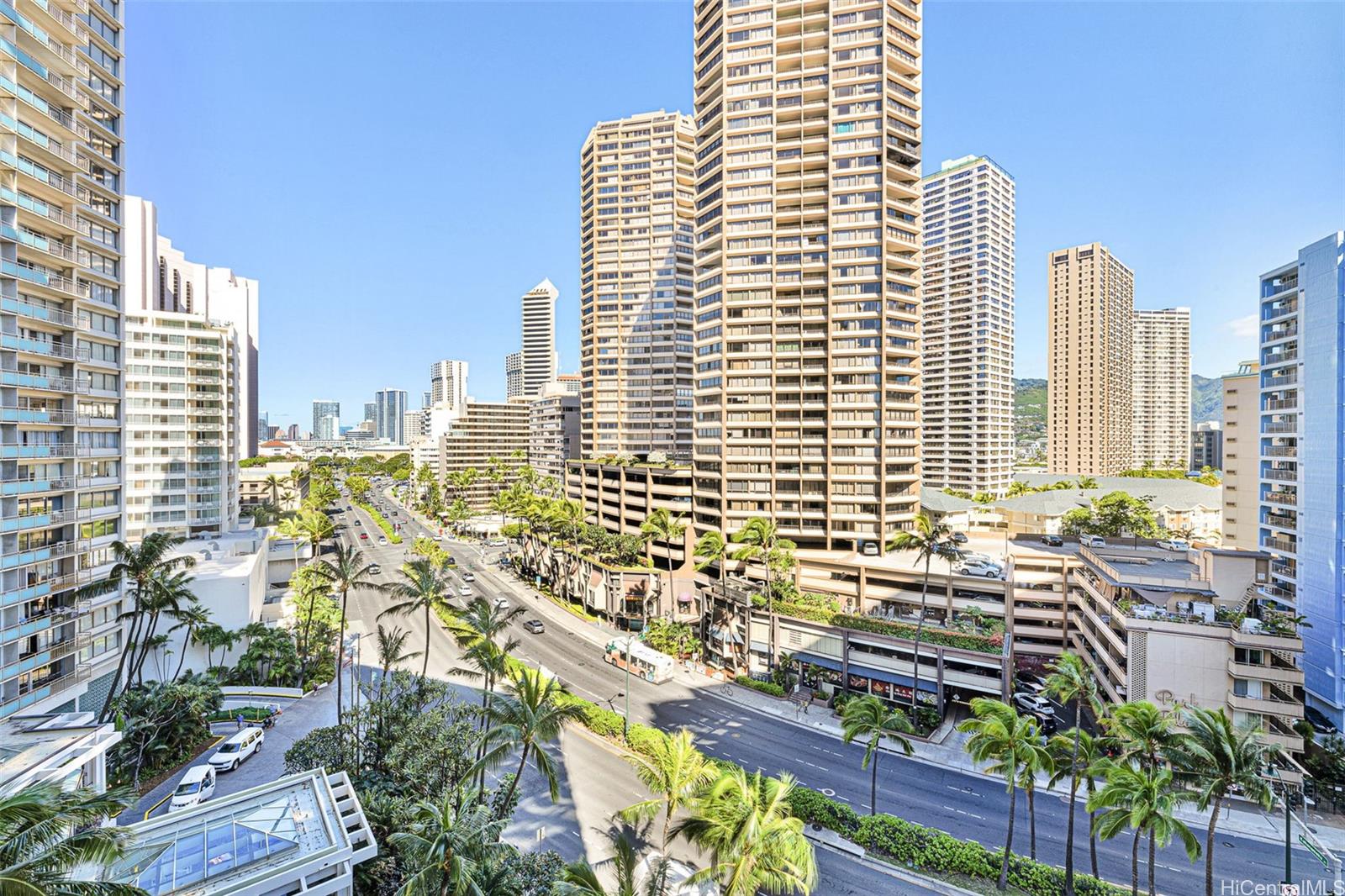 Ilikai Apt Bldg condo # 925, Honolulu, Hawaii - photo 17 of 20