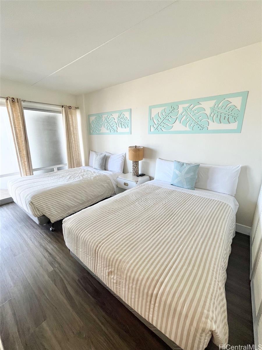 Ilikai Apt Bldg condo # 927, Honolulu, Hawaii - photo 8 of 15