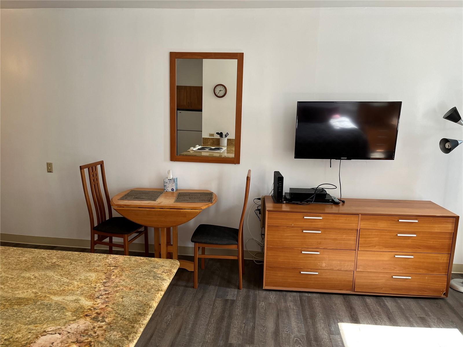 Discovery Bay condo # 1015, Honolulu, Hawaii - photo 3 of 19