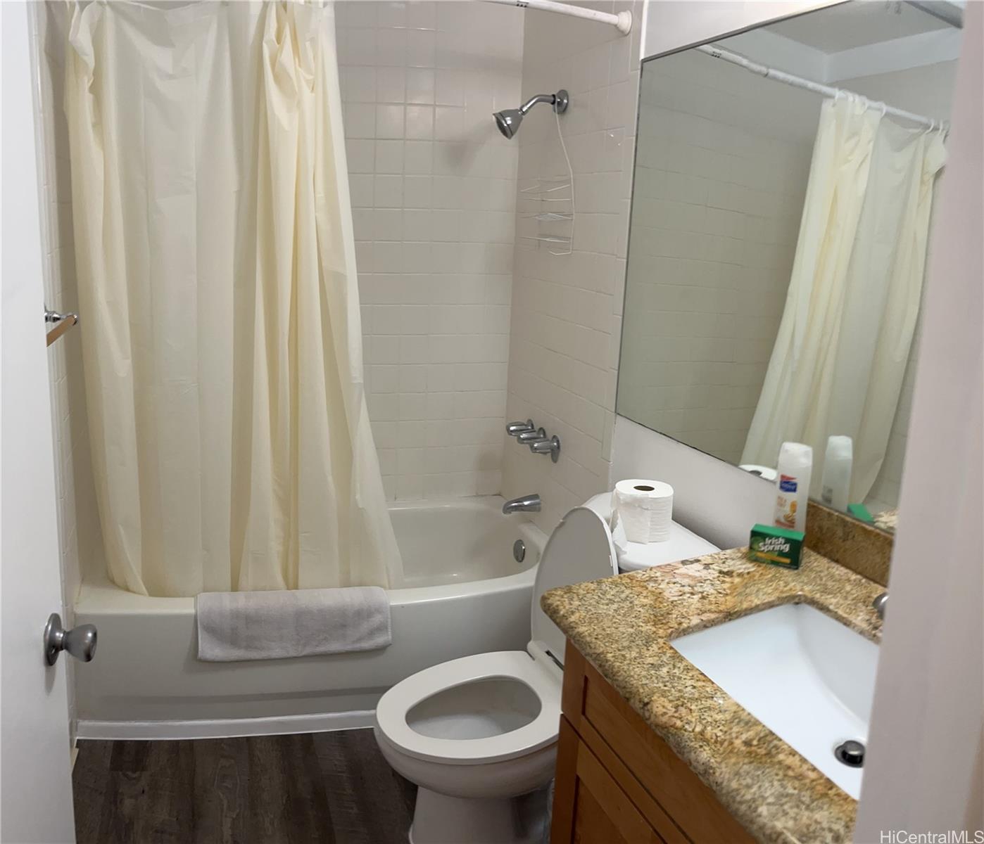 Discovery Bay condo # 1015, Honolulu, Hawaii - photo 7 of 19