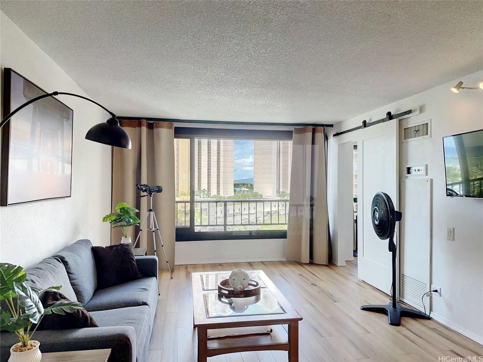 Discovery Bay condo # 1203, Honolulu, Hawaii - photo 2 of 23
