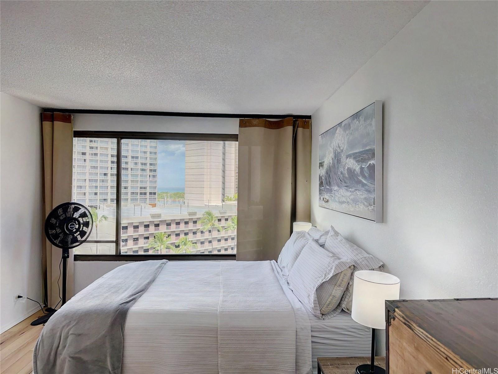 Discovery Bay condo # 1203, Honolulu, Hawaii - photo 13 of 23