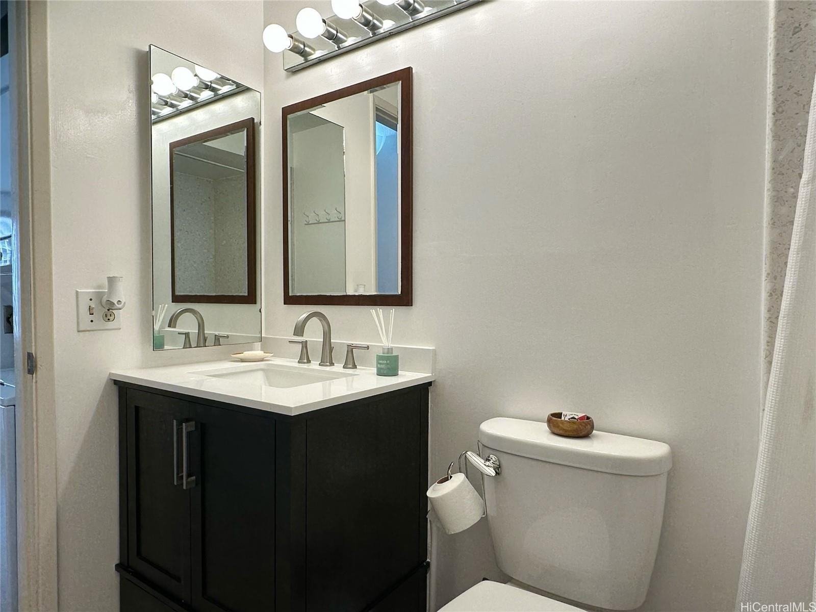 Discovery Bay condo # 1203, Honolulu, Hawaii - photo 15 of 23