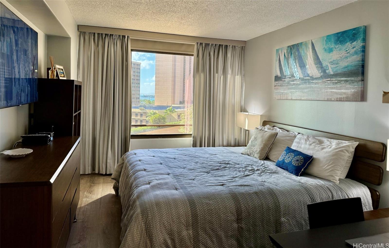 Discovery Bay condo # 1211, Honolulu, Hawaii - photo 11 of 25