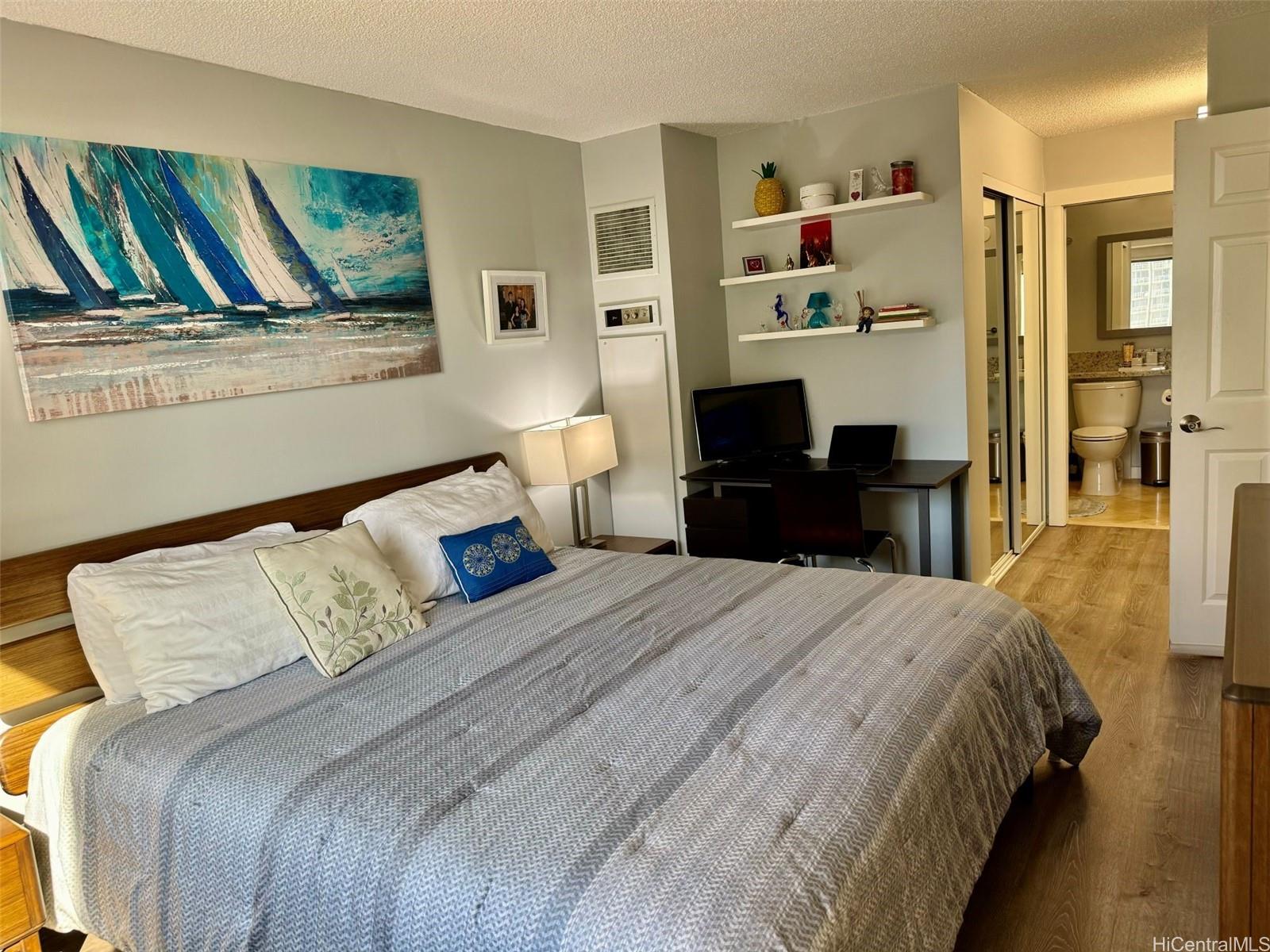 Discovery Bay condo # 1211, Honolulu, Hawaii - photo 13 of 25