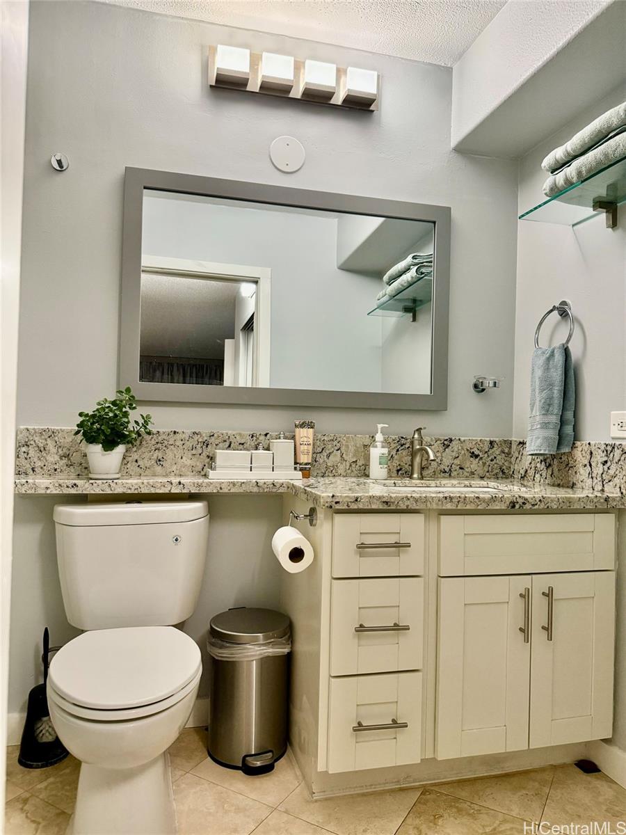 Discovery Bay condo # 1211, Honolulu, Hawaii - photo 5 of 25