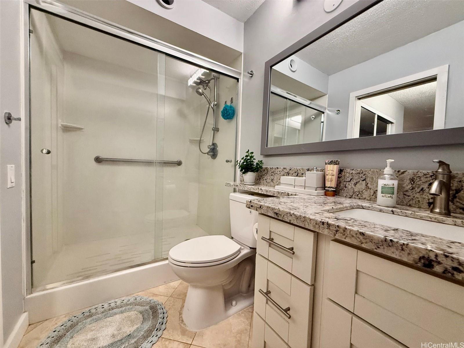 Discovery Bay condo # 1211, Honolulu, Hawaii - photo 6 of 25