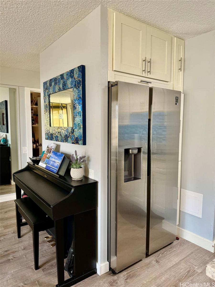 Discovery Bay condo # 1211, Honolulu, Hawaii - photo 8 of 25