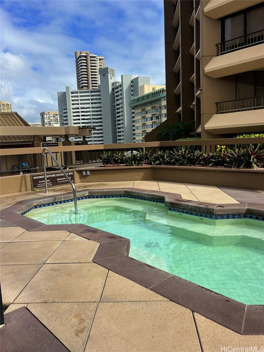 Discovery Bay condo # 1211, Honolulu, Hawaii - photo 18 of 24