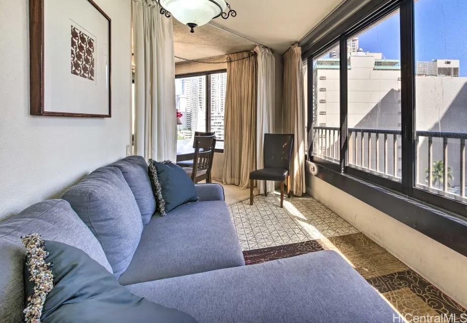 Discovery Bay condo # 1214, Honolulu, Hawaii - photo 9 of 23