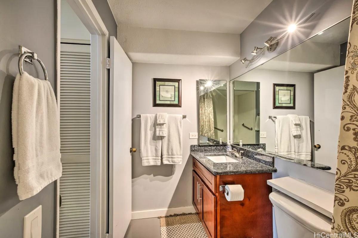 Discovery Bay condo # 1214, Honolulu, Hawaii - photo 10 of 23