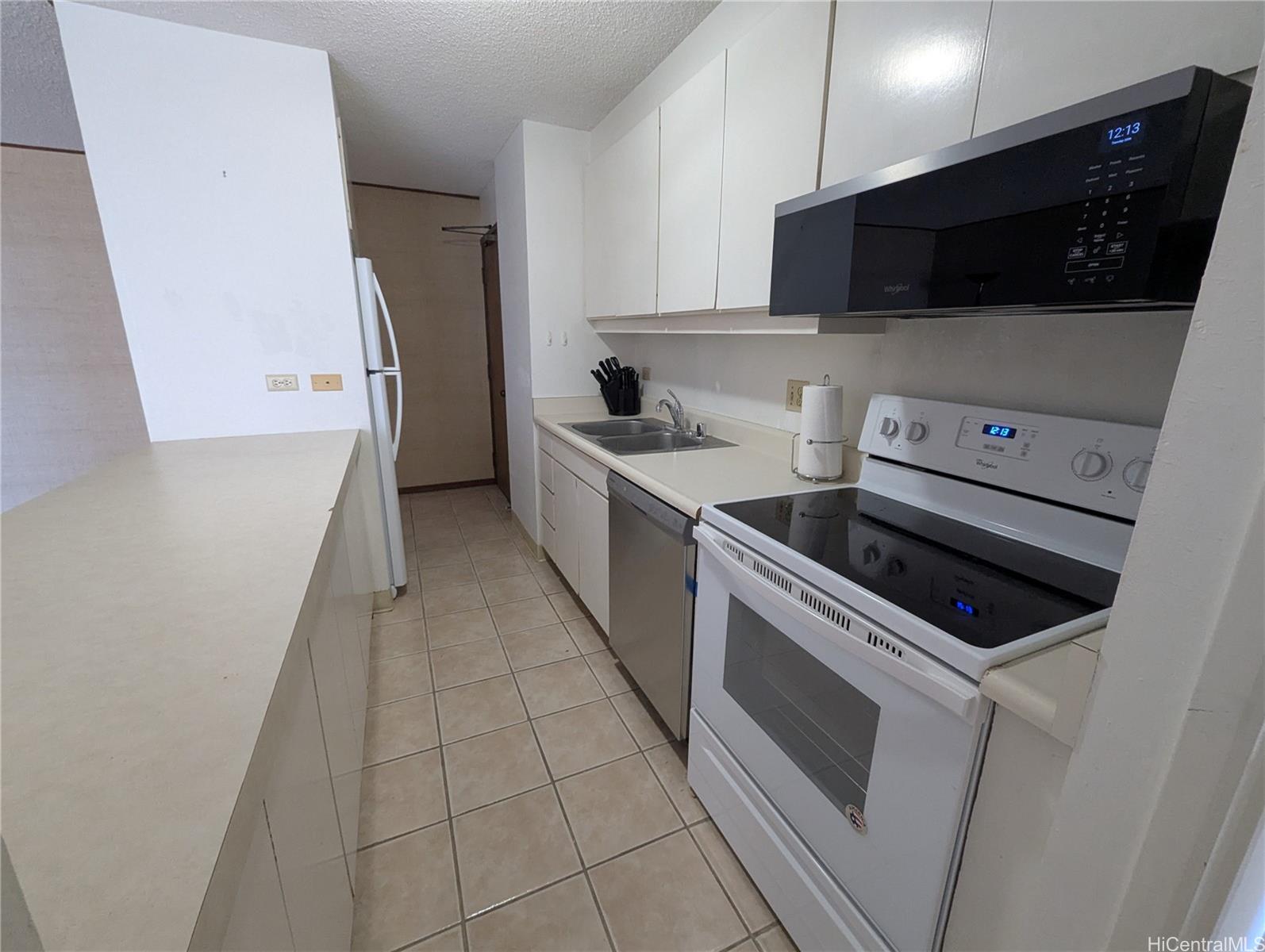 1778 Ala Moana Blvd Honolulu - Rental - photo 6 of 20