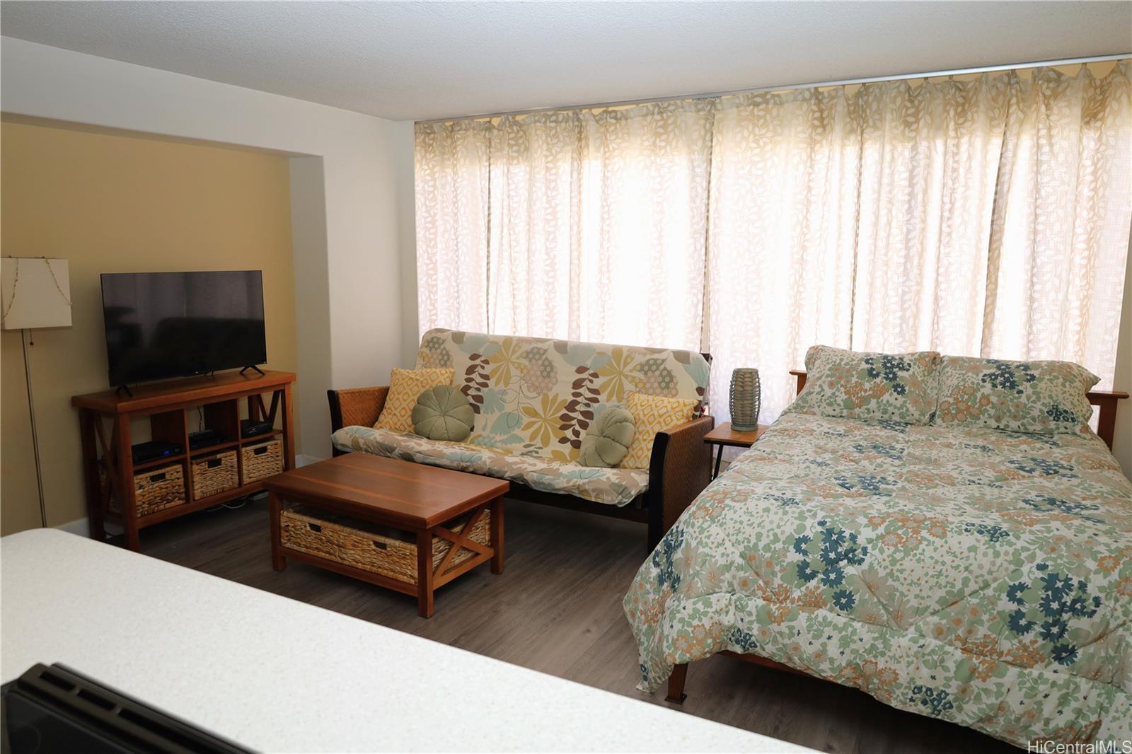 Discovery Bay condo # 1315, Honolulu, Hawaii - photo 5 of 16