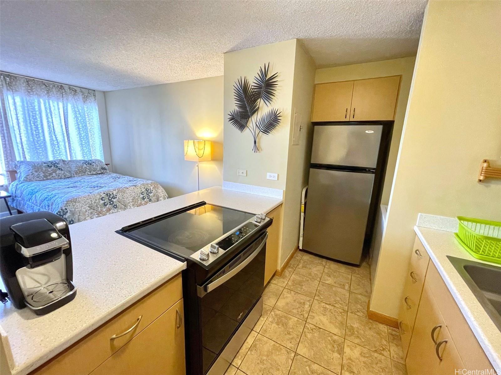 Discovery Bay condo # 1315, Honolulu, Hawaii - photo 8 of 16