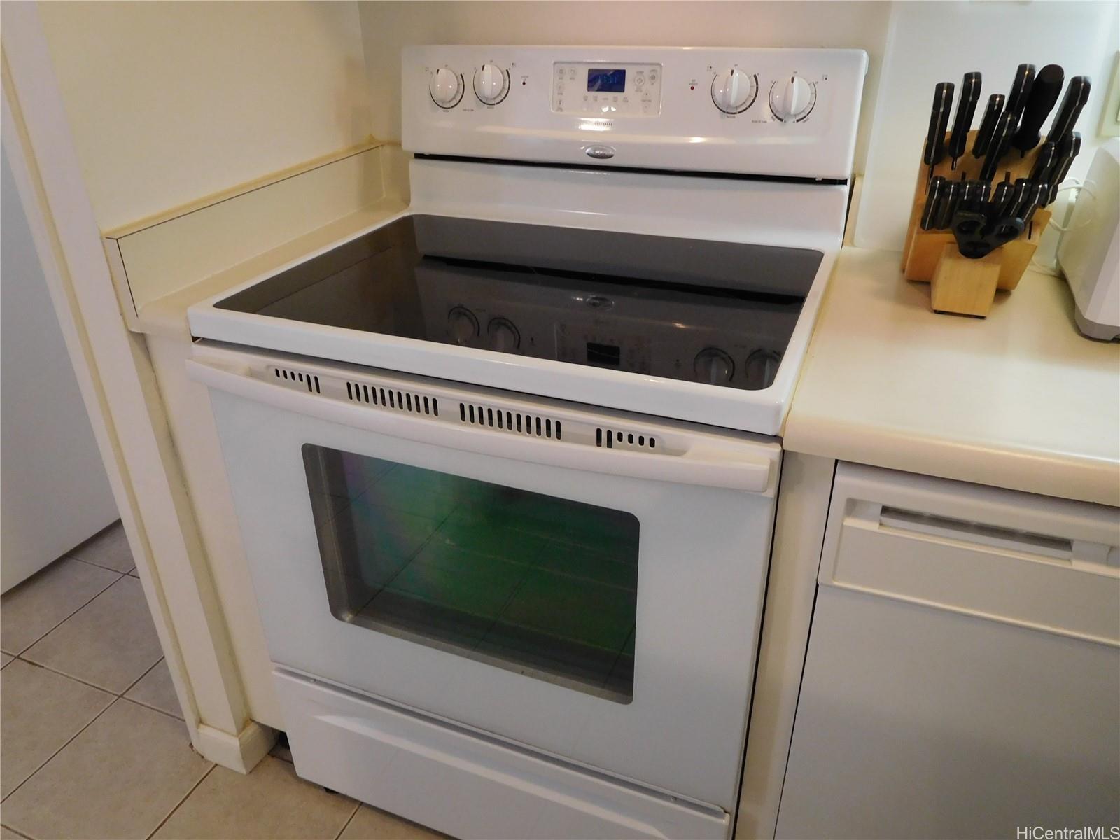 1778 Ala Moana Blvd Honolulu - Rental - photo 9 of 22