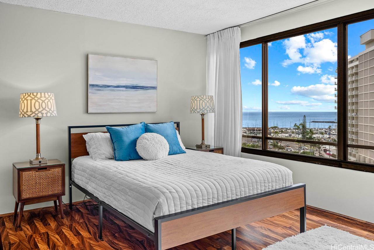 Discovery Bay condo # 1320, Honolulu, Hawaii - photo 2 of 15