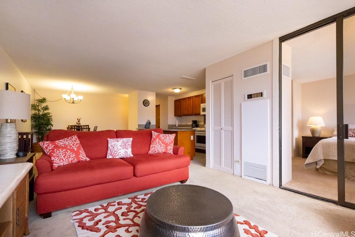 Discovery Bay condo # 1407, Honolulu, Hawaii - photo 2 of 22