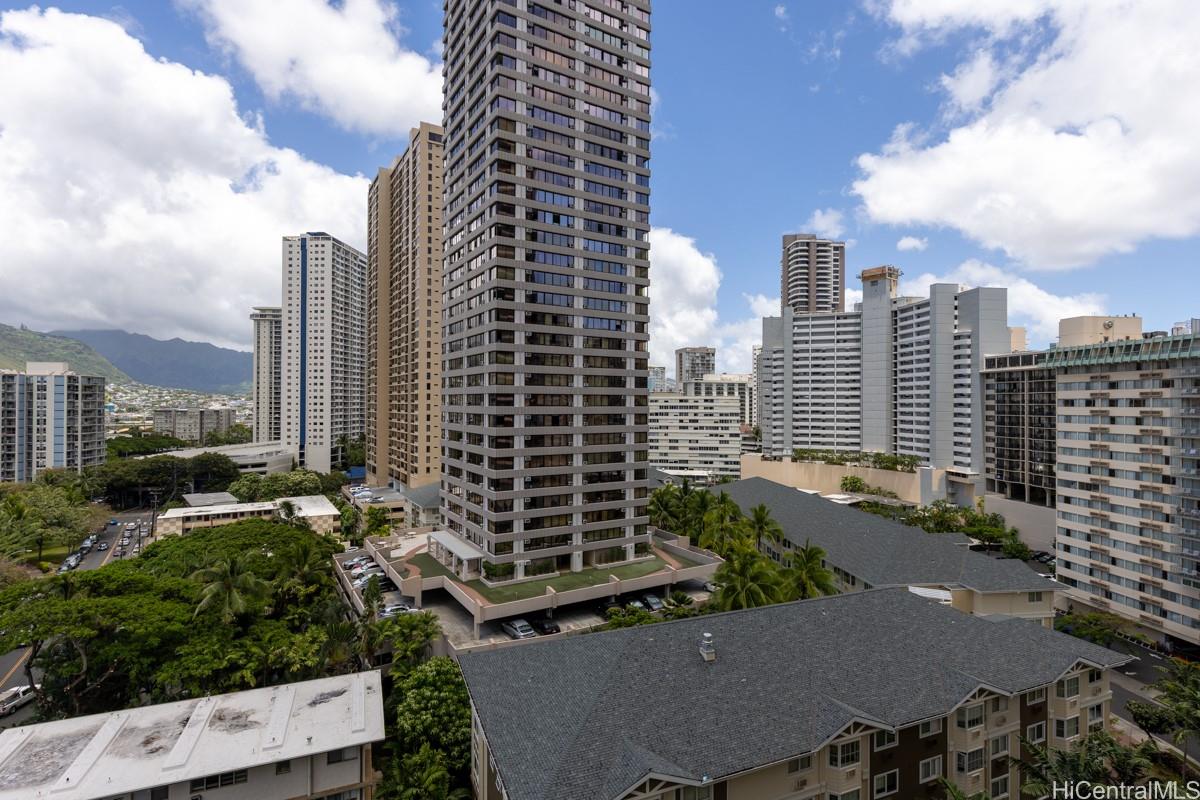 Discovery Bay condo # 1407, Honolulu, Hawaii - photo 11 of 22