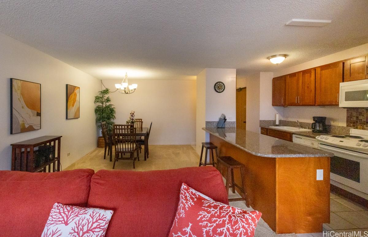 Discovery Bay condo # 1407, Honolulu, Hawaii - photo 5 of 23