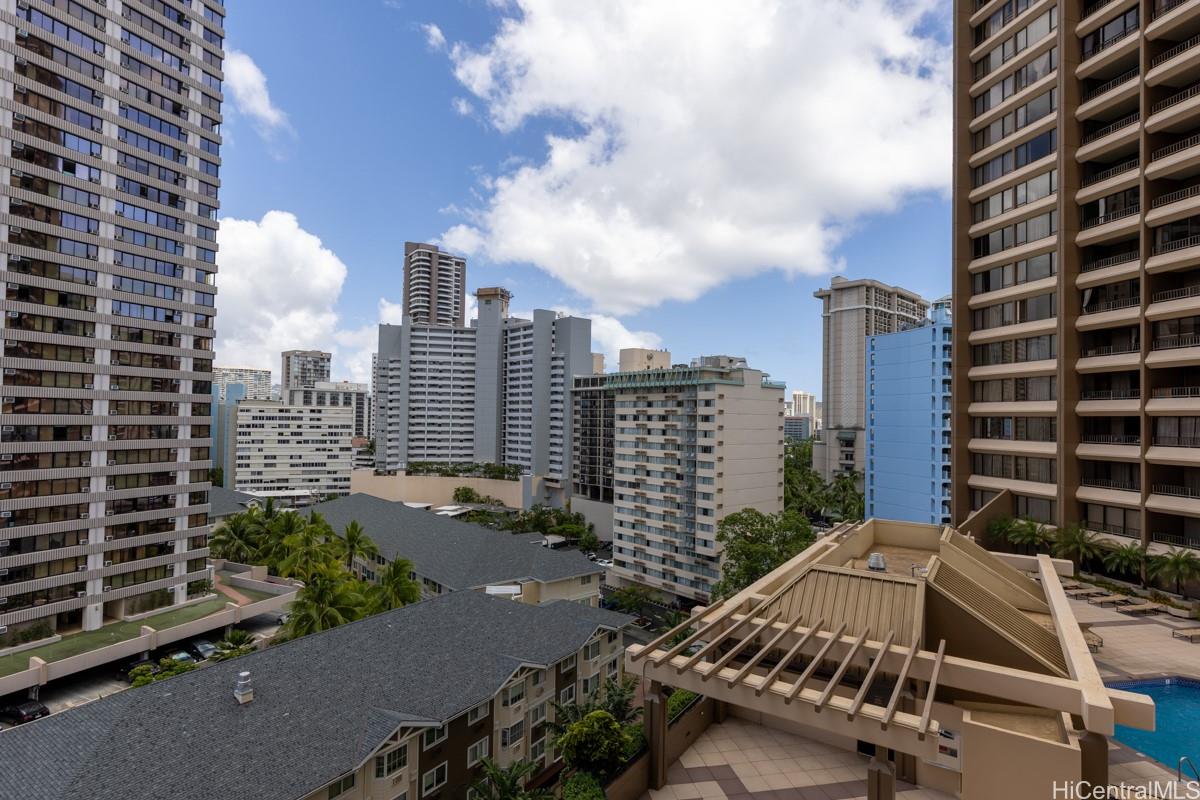 Discovery Bay condo # 1407, Honolulu, Hawaii - photo 9 of 23