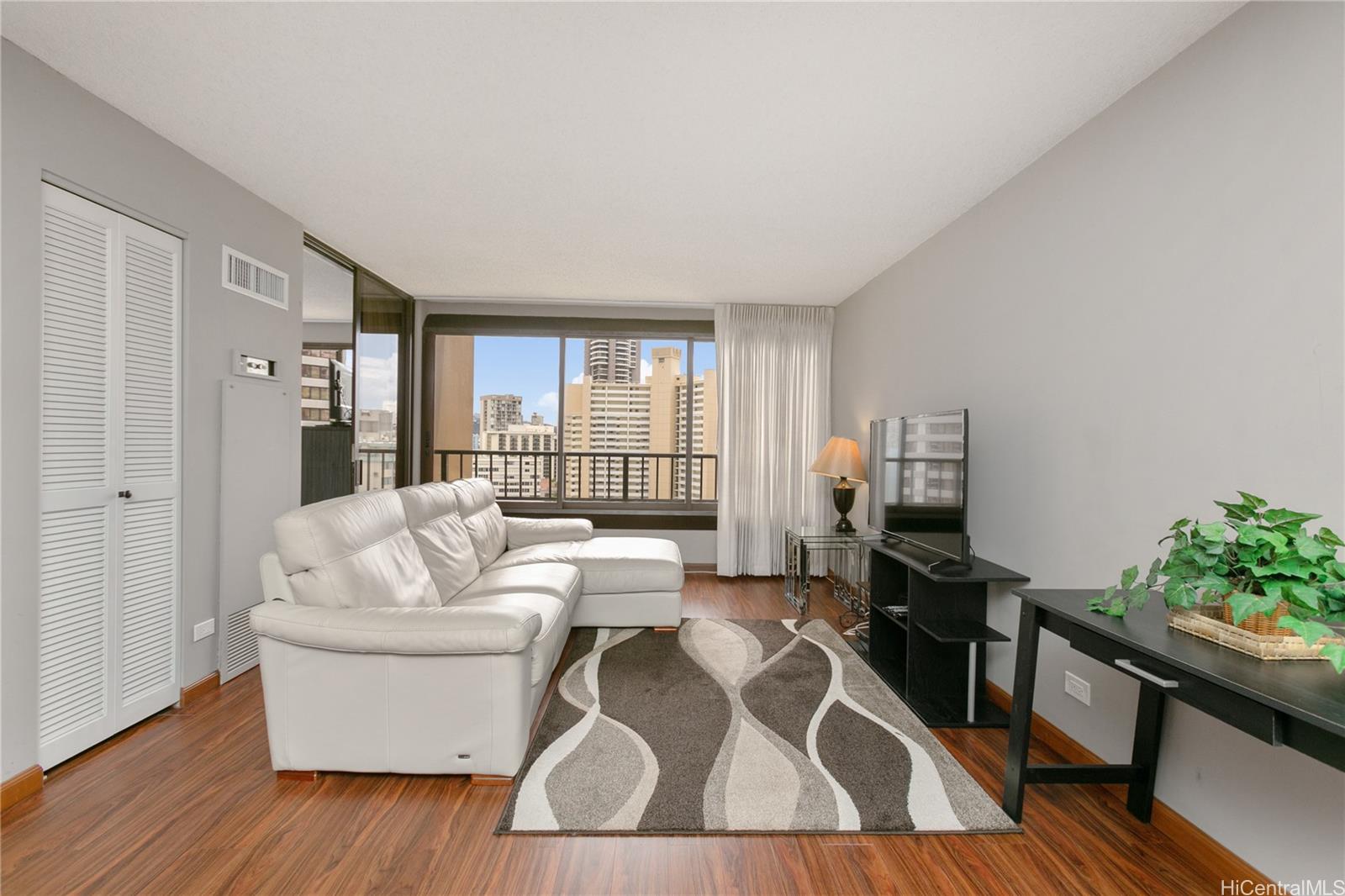 Discovery Bay 1807, 1778 Ala Moana Blvd, Honolulu Waikiki condo